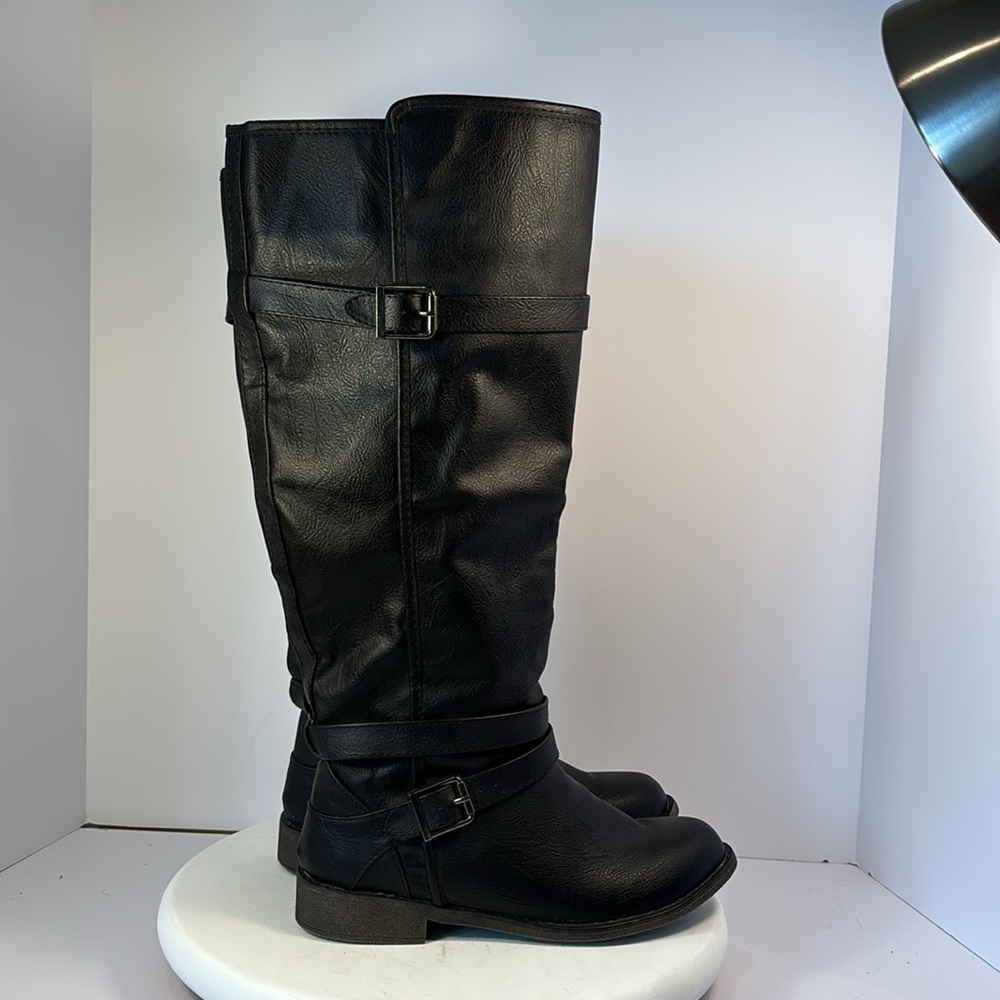 Tall Black Faux Leather Knee High Boot Adjustable Calf Strap Sz 8.5 Boho Classic